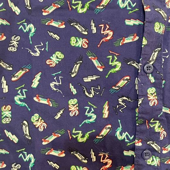 Abound Men’s Short Sleeve Button Down Sk8 Shirt NWT Large - Picture 3 of 6